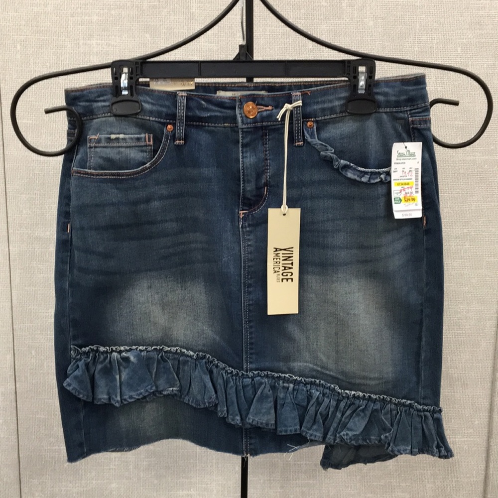 America blues Jean skirt raw hem and ruffle detail